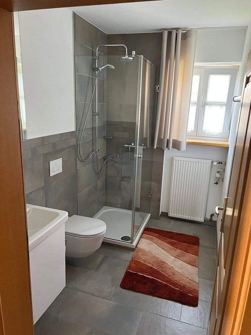 Prenájom bytu 3-izbový 80 m², Kinding, Bavorsko Prenájom bytu 3-izbový 80 m², Kinding, Bavorsko