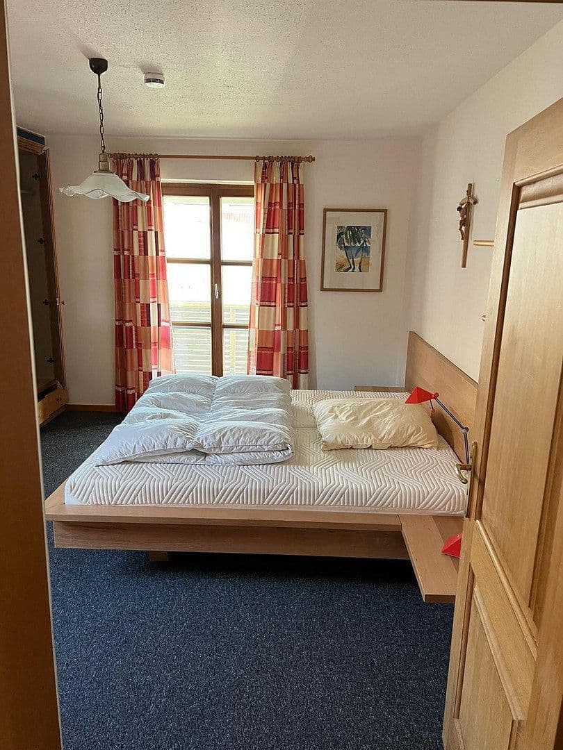 Prenájom bytu 3-izbový 80 m², Kinding, Bavorsko Prenájom bytu 3-izbový 80 m², Kinding, Bavorsko