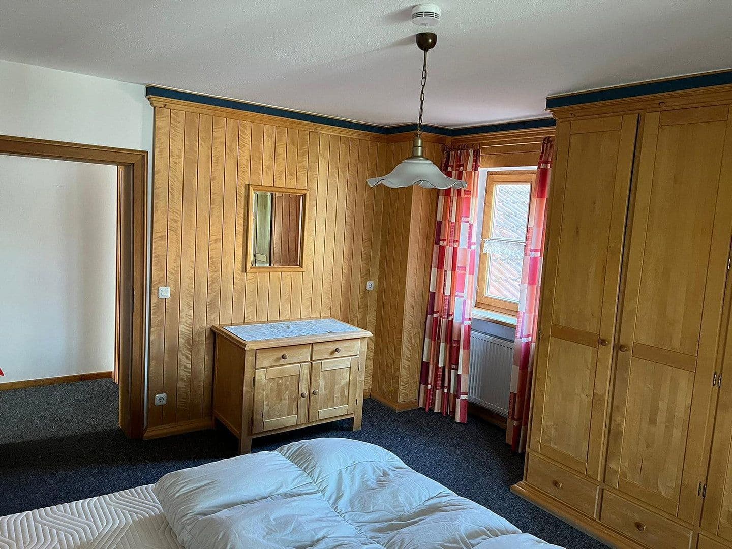 Prenájom bytu 3-izbový 80 m², Kinding, Bavorsko Prenájom bytu 3-izbový 80 m², Kinding, Bavorsko