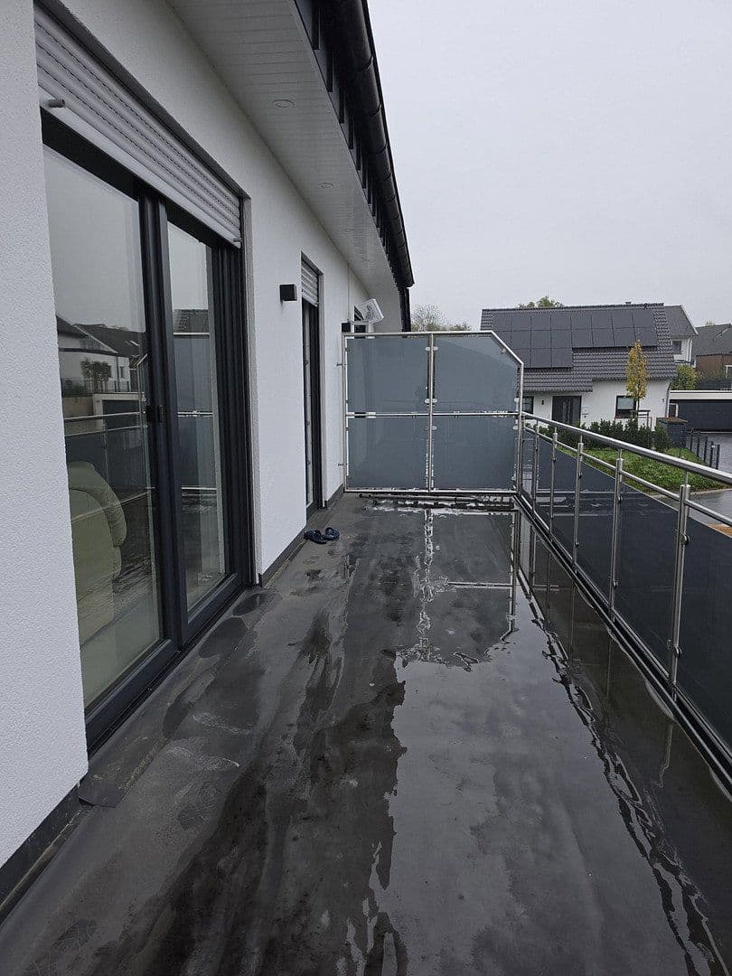 Prenájom bytu 2-izbový 70 m², Sängertshöhe, Nümbrecht, Severné Porýnie - Westfálsko Prenájom bytu 2-izbový 70 m², Sängertshöhe, Nümbrecht, Severné Porýnie - Westfálsko