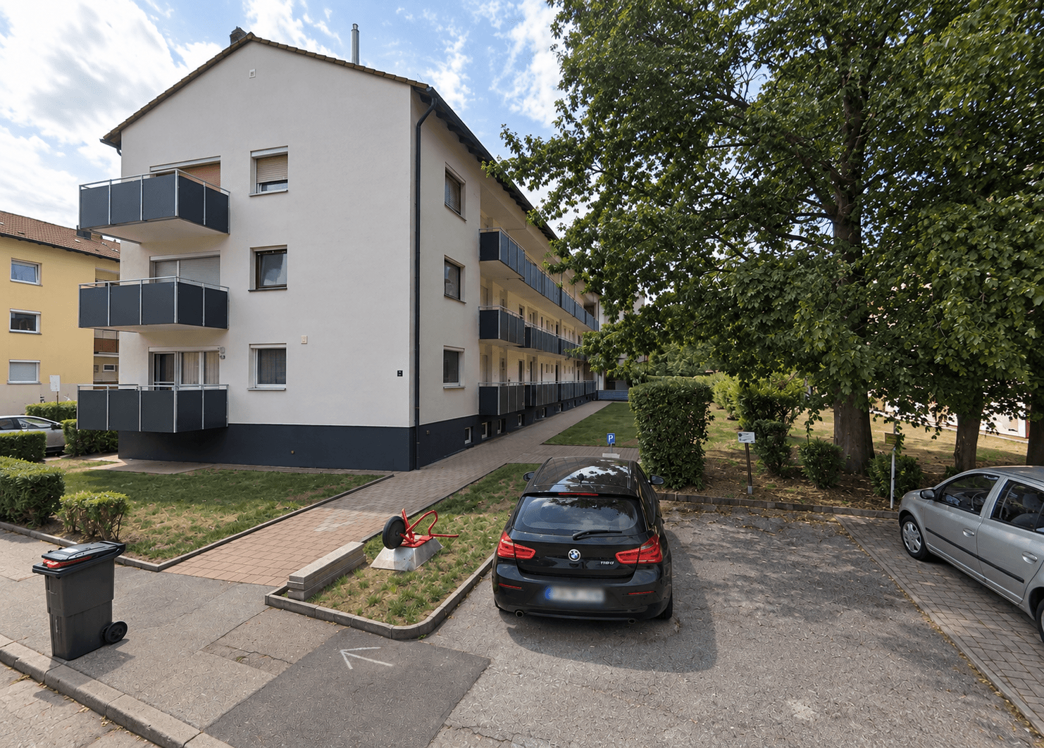 Prenájom bytu 5-izbový 122 m², Frühmessholzstr. 4, Neunkirchen a. Sand, Bavorsko Prenájom bytu 5-izbový 122 m², Frühmessholzstr. 4, Neunkirchen a. Sand, Bavorsko