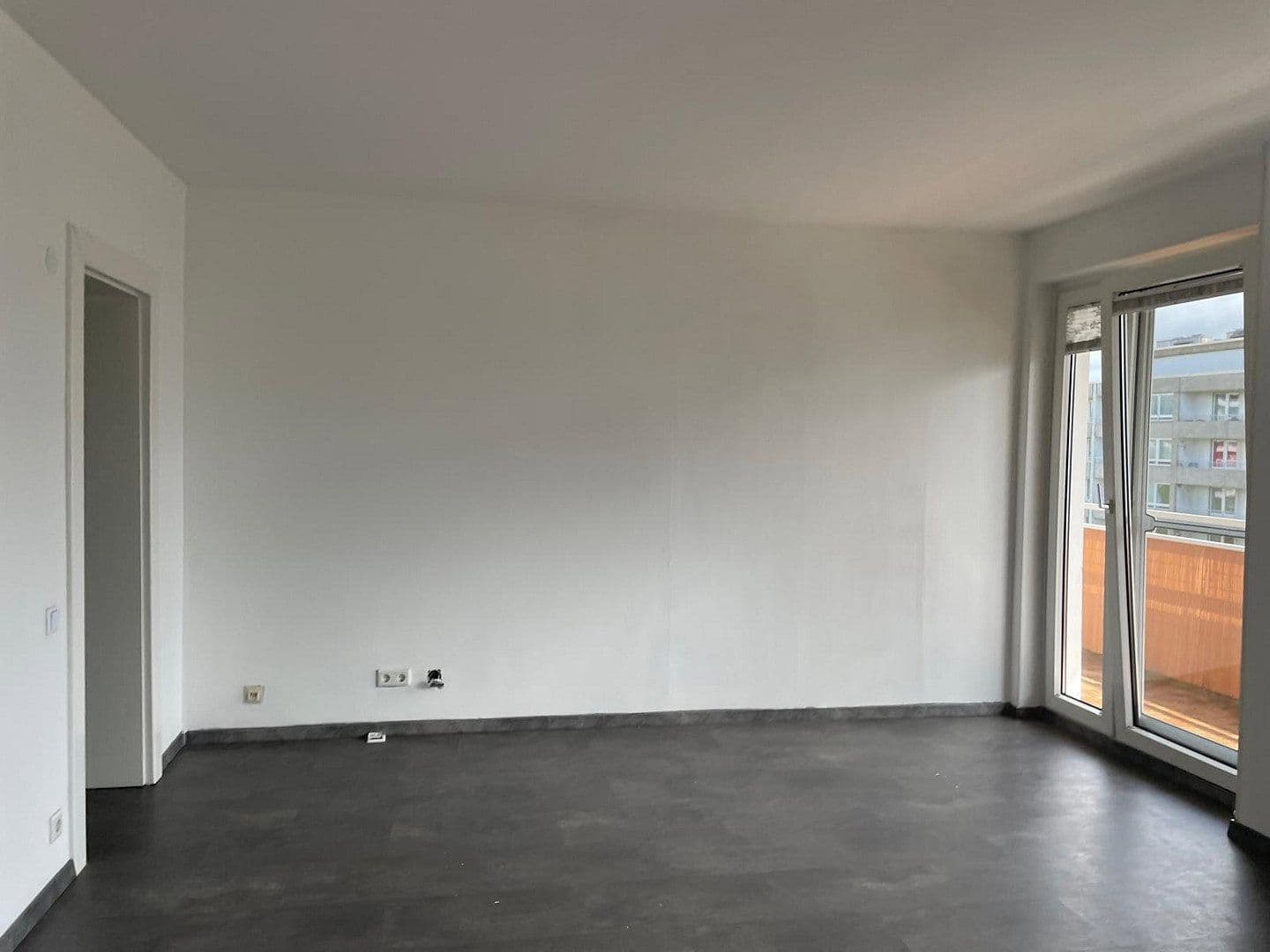 Predaj bytu 4-izbový 105 m², Wuppertal, Severné Porýnie - Westfálsko Predaj bytu 4-izbový 105 m², Wuppertal, Severné Porýnie - Westfálsko