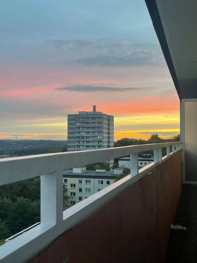 Predaj bytu 4-izbový 105 m², Wuppertal, Severné Porýnie - Westfálsko Predaj bytu 4-izbový 105 m², Wuppertal, Severné Porýnie - Westfálsko
