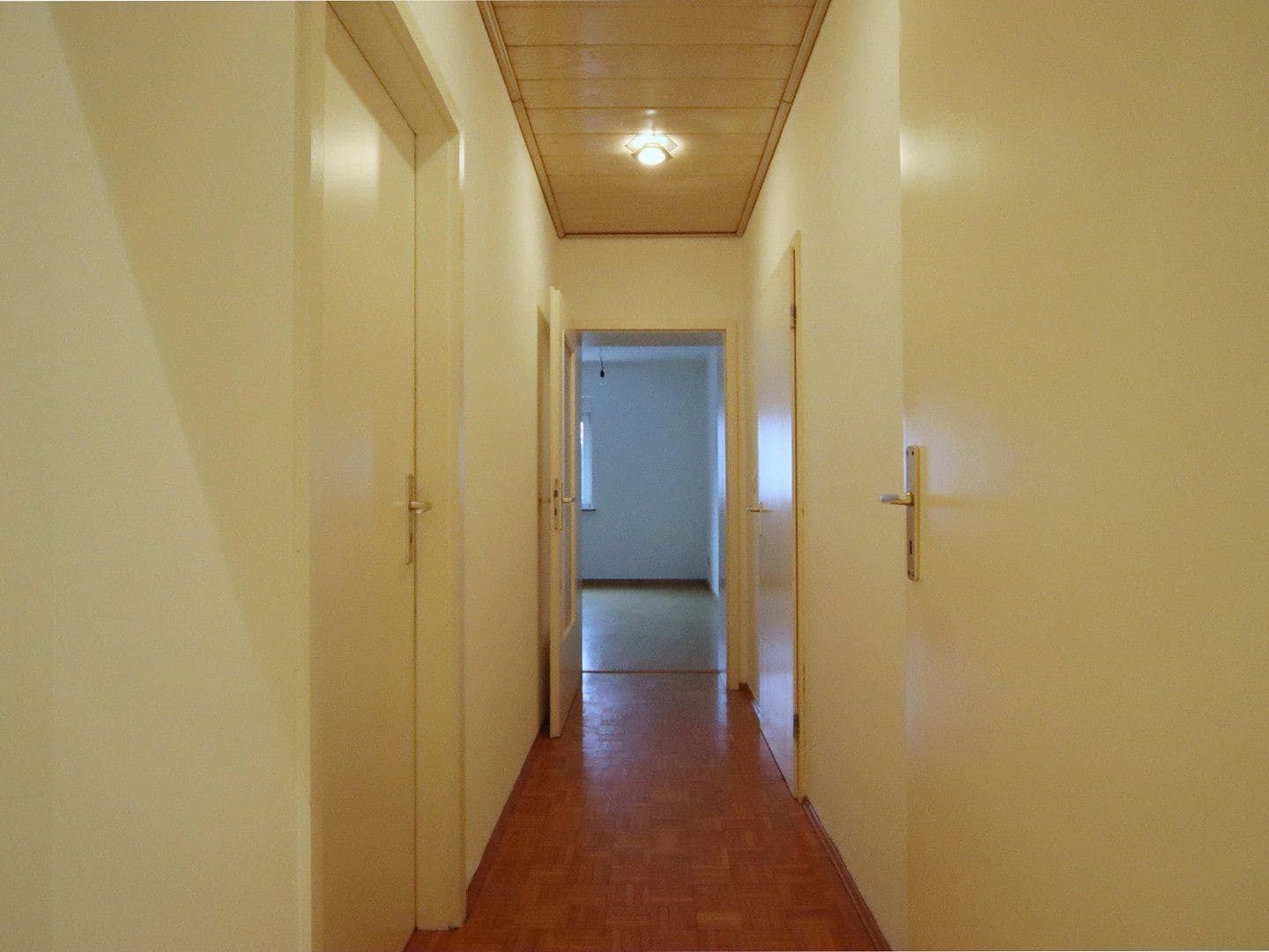 Prenájom bytu 7-izbový 132 m², Reichenbacher Straße 4, Schwabach, Bavorsko Prenájom bytu 7-izbový 132 m², Reichenbacher Straße 4, Schwabach, Bavorsko
