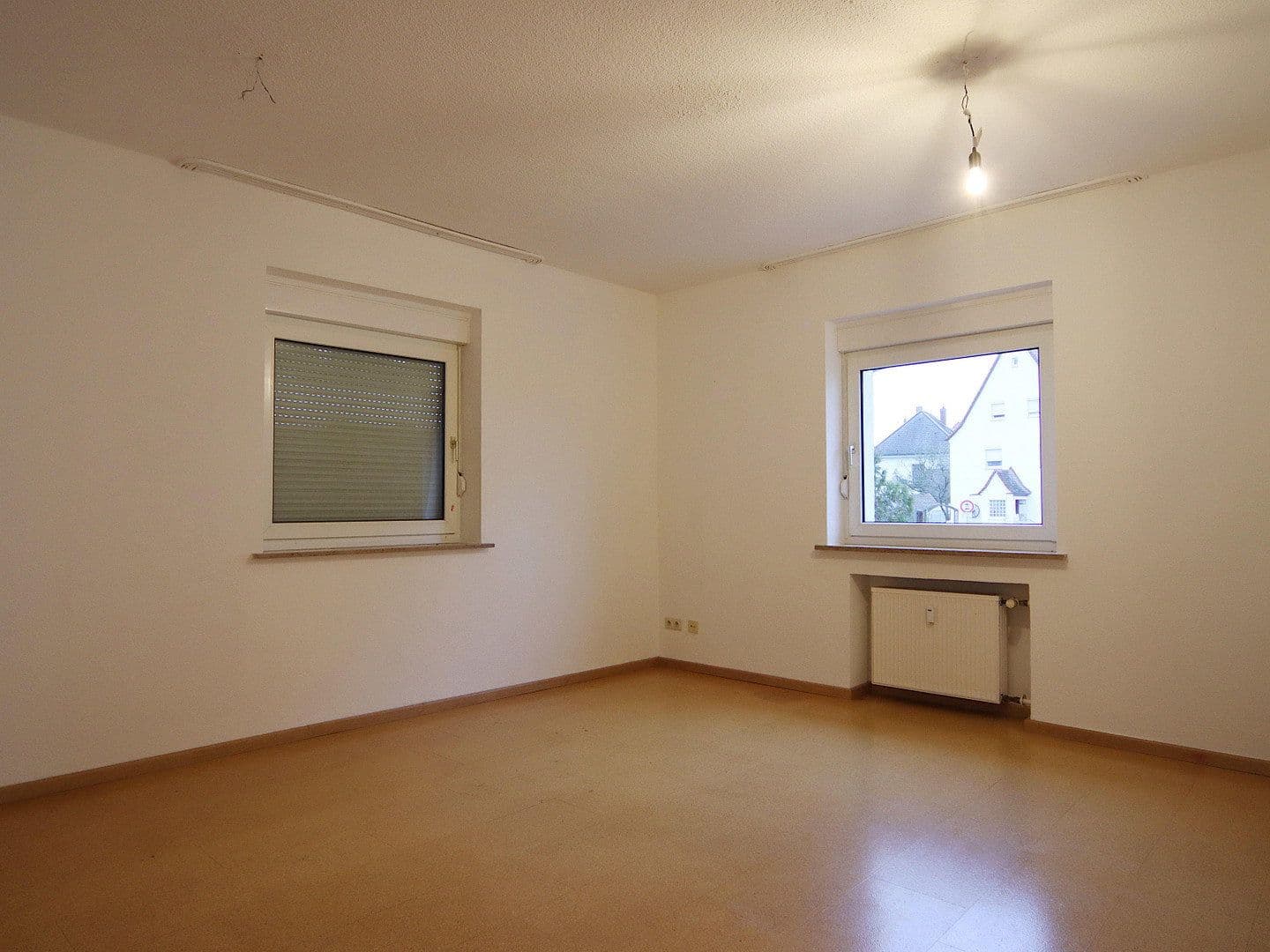 Prenájom bytu 7-izbový 132 m², Reichenbacher Straße 4, Schwabach, Bavorsko Prenájom bytu 7-izbový 132 m², Reichenbacher Straße 4, Schwabach, Bavorsko