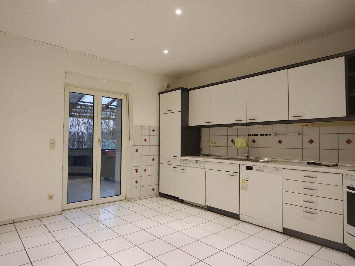 Prenájom bytu 7-izbový 132 m², Reichenbacher Straße 4, Schwabach, Bavorsko Prenájom bytu 7-izbový 132 m², Reichenbacher Straße 4, Schwabach, Bavorsko