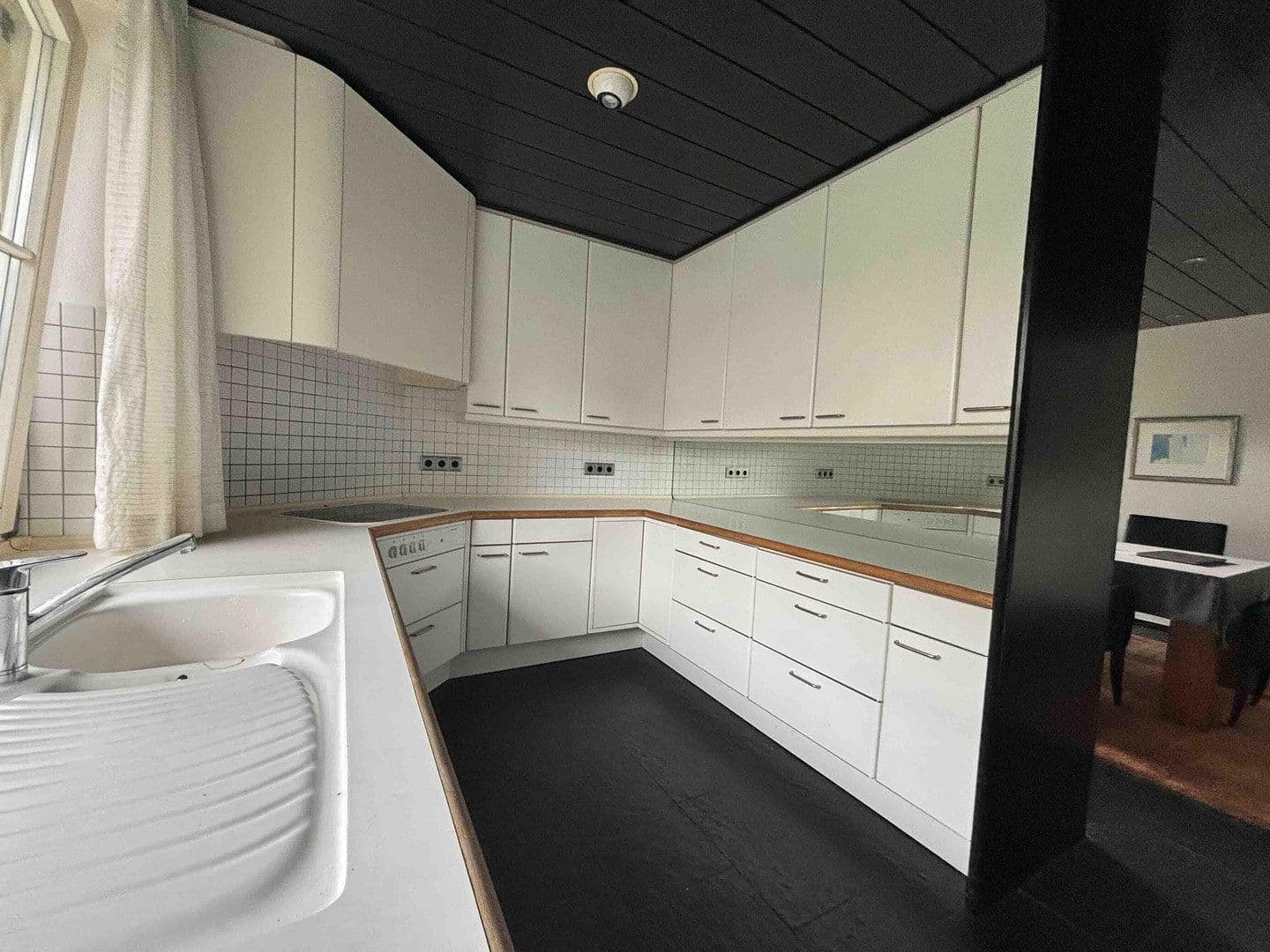 Predaj domu 234 m², pozemok 628 m², Krameramtsstraße 19, Melle, Dolné Sasko Predaj domu 234 m², pozemok 628 m², Krameramtsstraße 19, Melle, Dolné Sasko