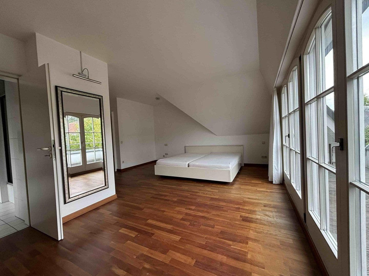Predaj domu 234 m², pozemok 628 m², Krameramtsstraße 19, Melle, Dolné Sasko Predaj domu 234 m², pozemok 628 m², Krameramtsstraße 19, Melle, Dolné Sasko