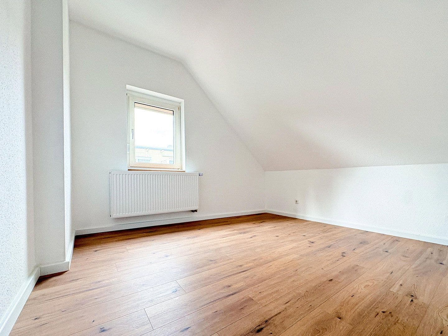 Predaj bytu 2-izbový 50 m², Wiesbaden, Hesensko Predaj bytu 2-izbový 50 m², Wiesbaden, Hesensko