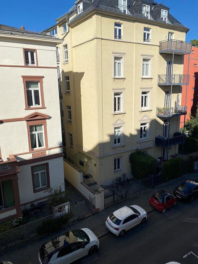 Predaj bytu 2-izbový 66 m², Jahnstrasse 15, Frankfurt am Main, Hesensko Predaj bytu 2-izbový 66 m², Jahnstrasse 15, Frankfurt am Main, Hesensko