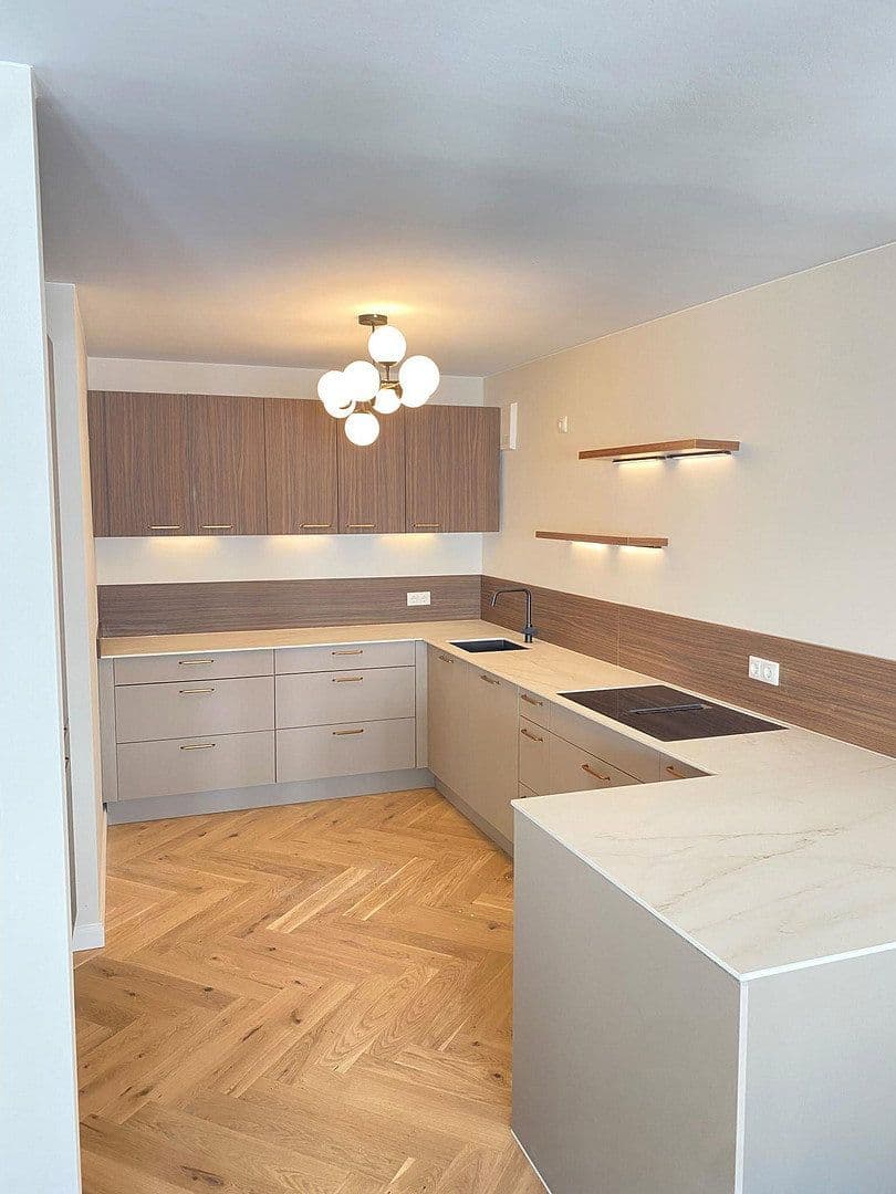 Predaj bytu 2-izbový 66 m², Jahnstrasse 15, Frankfurt am Main, Hesensko Predaj bytu 2-izbový 66 m², Jahnstrasse 15, Frankfurt am Main, Hesensko