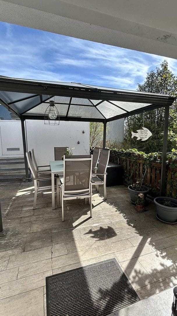 Predaj domu 168 m², pozemok 541 m², Breslauer Str. 16, Bad Kissingen, Bavorsko Predaj domu 168 m², pozemok 541 m², Breslauer Str. 16, Bad Kissingen, Bavorsko