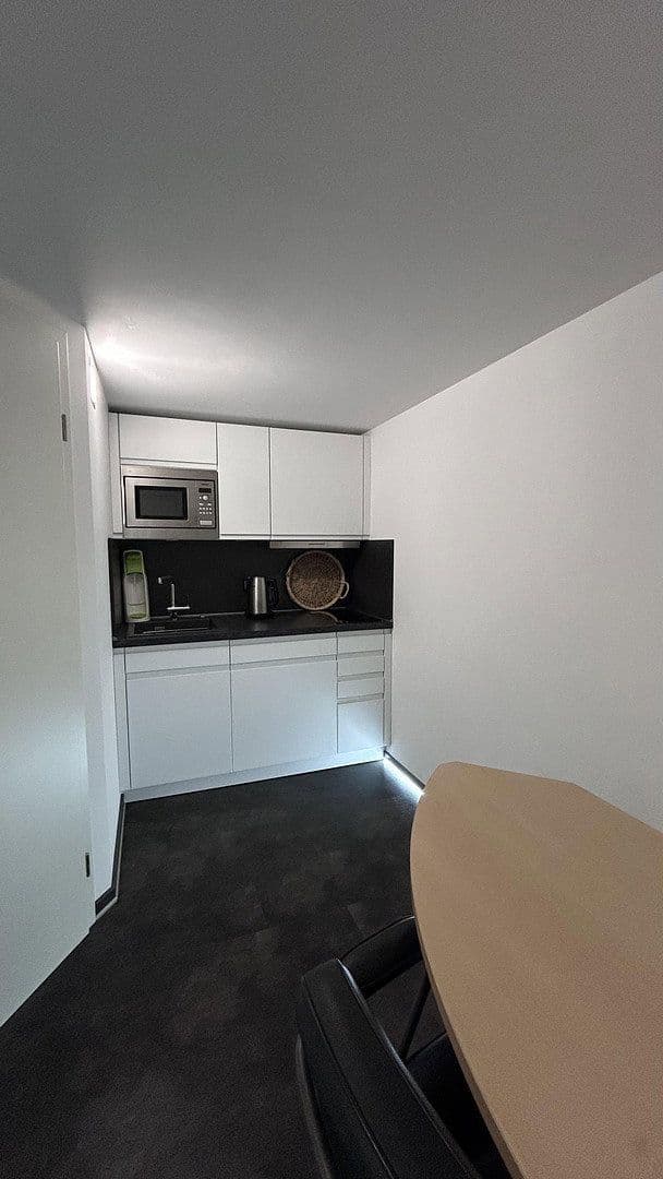 Predaj domu 168 m², pozemok 541 m², Breslauer Str. 16, Bad Kissingen, Bavorsko Predaj domu 168 m², pozemok 541 m², Breslauer Str. 16, Bad Kissingen, Bavorsko