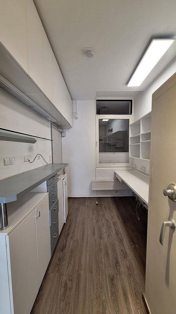 Predaj domu 180 m², pozemok 68 m², Wermingser Str. 17, Iserlohn, Severné Porýnie - Westfálsko Predaj domu 180 m², pozemok 68 m², Wermingser Str. 17, Iserlohn, Severné Porýnie - Westfálsko