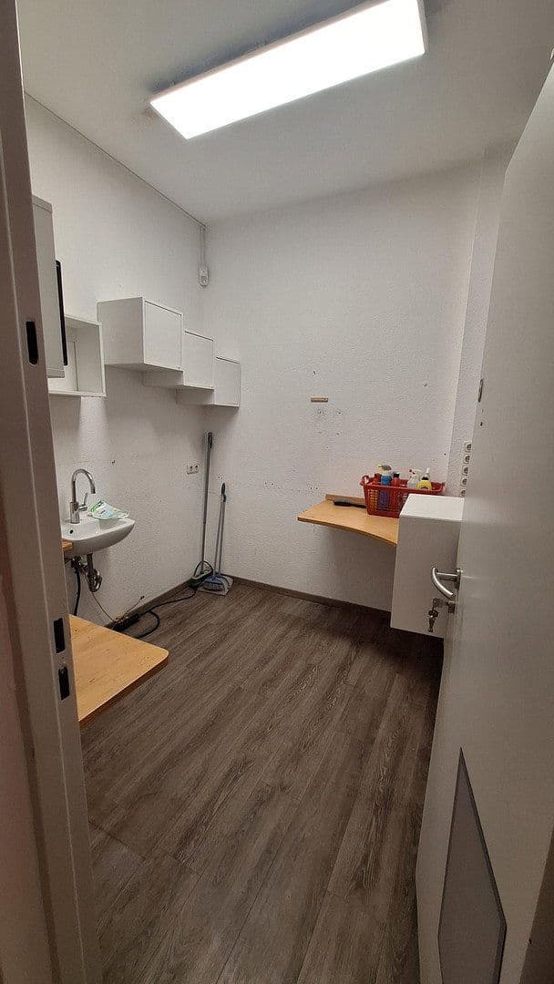 Predaj domu 180 m², pozemok 68 m², Wermingser Str. 17, Iserlohn, Severné Porýnie - Westfálsko Predaj domu 180 m², pozemok 68 m², Wermingser Str. 17, Iserlohn, Severné Porýnie - Westfálsko