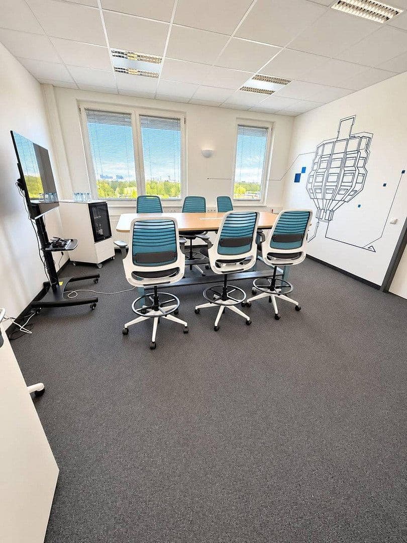 Prenájom kancelárie 550 m², Siegfriedstraße 163, Berlin, Berlín Prenájom kancelárie 550 m², Siegfriedstraße 163, Berlin, Berlín