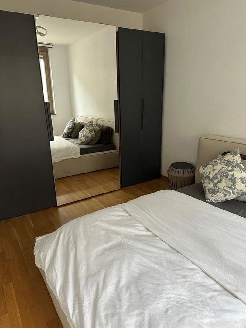 Prenájom bytu 2-izbový 38 m², Berlin, Berlín Prenájom bytu 2-izbový 38 m², Berlin, Berlín