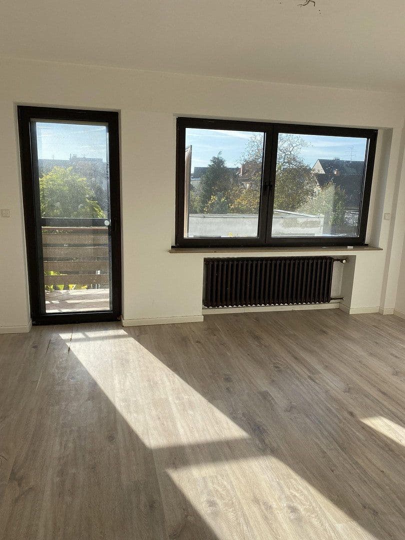 Prenájom bytu 2-izbový 60 m², Heidestr. 228, Köln, Severné Porýnie - Westfálsko Prenájom bytu 2-izbový 60 m², Heidestr. 228, Köln, Severné Porýnie - Westfálsko