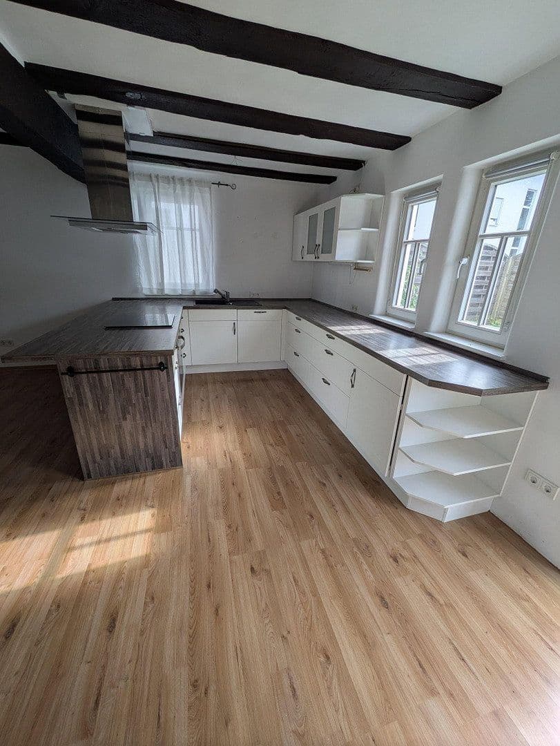 Predaj domu 133 m², pozemok 565 m², Bergstraße 8, Runkel, Hesensko Predaj domu 133 m², pozemok 565 m², Bergstraße 8, Runkel, Hesensko