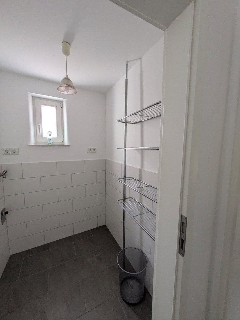 Predaj domu 133 m², pozemok 565 m², Bergstraße 8, Runkel, Hesensko Predaj domu 133 m², pozemok 565 m², Bergstraße 8, Runkel, Hesensko