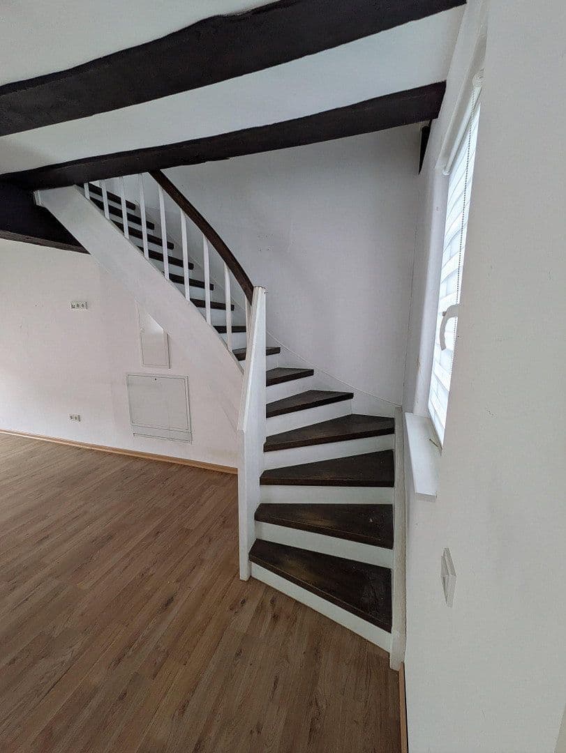 Predaj domu 133 m², pozemok 565 m², Bergstraße 8, Runkel, Hesensko Predaj domu 133 m², pozemok 565 m², Bergstraße 8, Runkel, Hesensko
