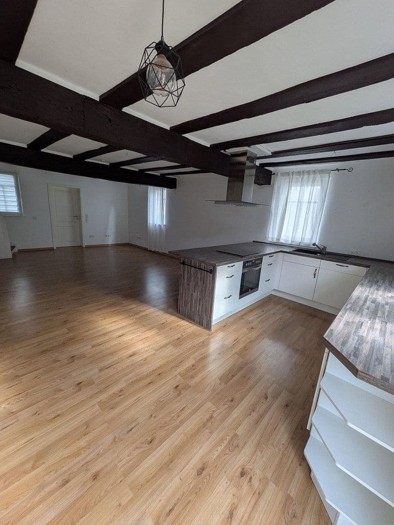 Predaj domu 133 m², pozemok 565 m², Bergstraße 8, Runkel, Hesensko Predaj domu 133 m², pozemok 565 m², Bergstraße 8, Runkel, Hesensko