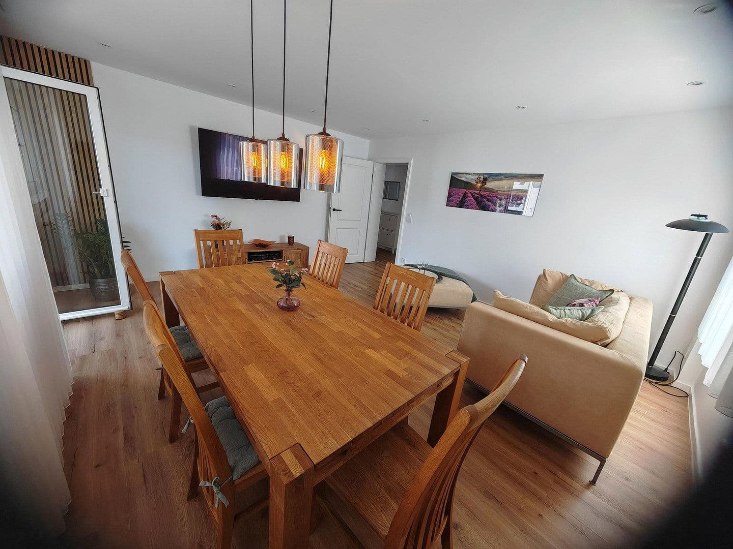 Prenájom bytu 3-izbový 74 m², Billtalstr. 1, Sulzbach (Taunus), Hesensko Prenájom bytu 3-izbový 74 m², Billtalstr. 1, Sulzbach (Taunus), Hesensko