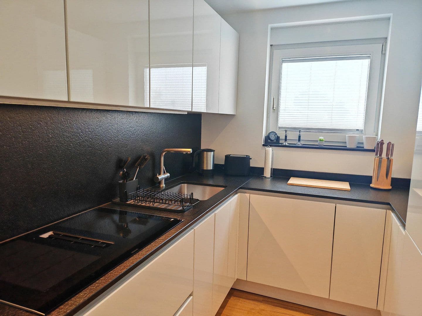 Prenájom bytu 3-izbový 74 m², Billtalstr. 1, Sulzbach (Taunus), Hesensko Prenájom bytu 3-izbový 74 m², Billtalstr. 1, Sulzbach (Taunus), Hesensko