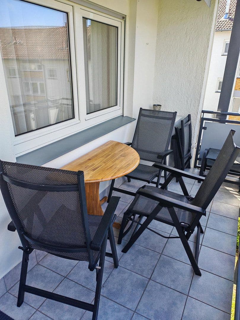 Prenájom bytu 3-izbový 74 m², Billtalstr. 1, Sulzbach (Taunus), Hesensko Prenájom bytu 3-izbový 74 m², Billtalstr. 1, Sulzbach (Taunus), Hesensko