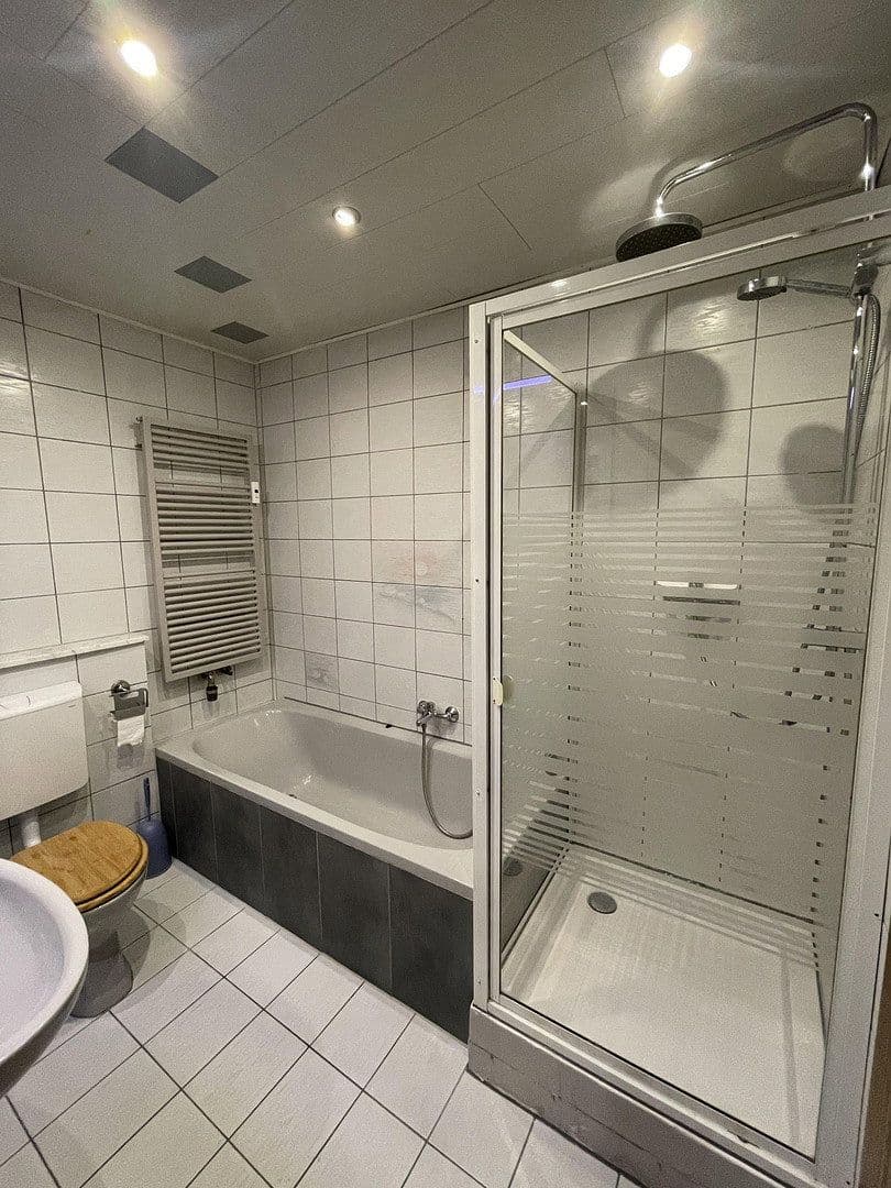 Prenájom bytu 3-izbový 80 m², Seukendorf, Bavorsko Prenájom bytu 3-izbový 80 m², Seukendorf, Bavorsko