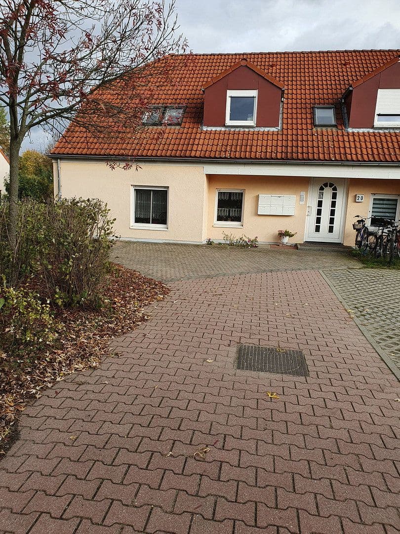 Prenájom bytu 2-izbový 48 m², Bergstraße 20, Mittenwalde, Brandenbursko Prenájom bytu 2-izbový 48 m², Bergstraße 20, Mittenwalde, Brandenbursko