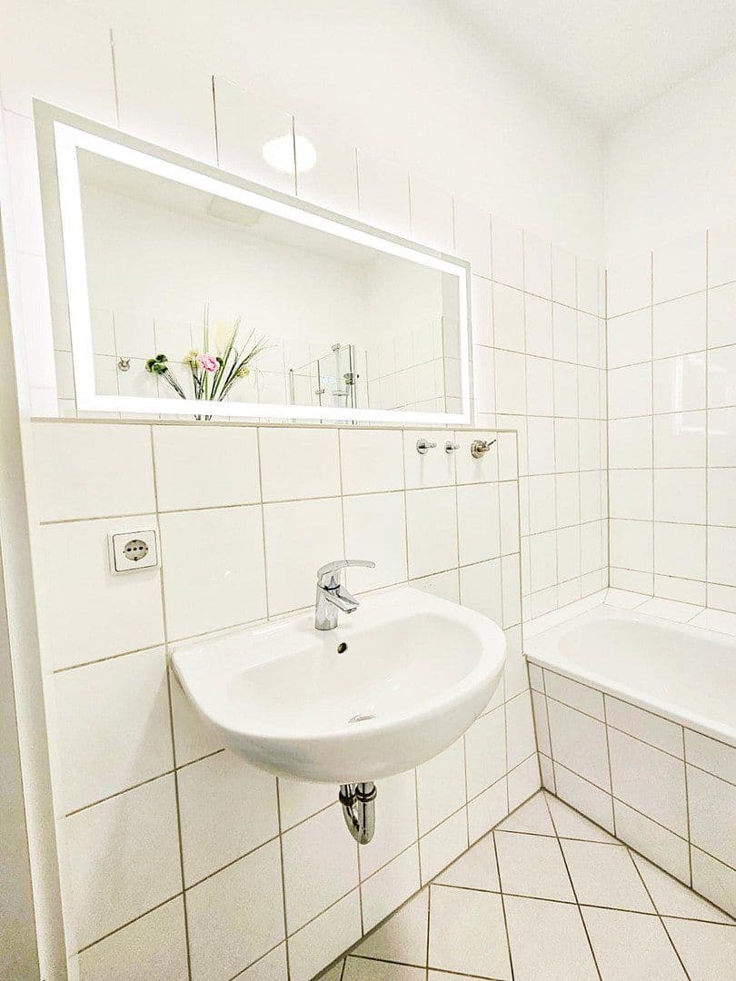 Predaj bytu 3-izbový 95 m², Friedrich-Ebert-Straße 40, Mannheim, Bádensko-Wurttembersko Predaj bytu 3-izbový 95 m², Friedrich-Ebert-Straße 40, Mannheim, Bádensko-Wurttembersko