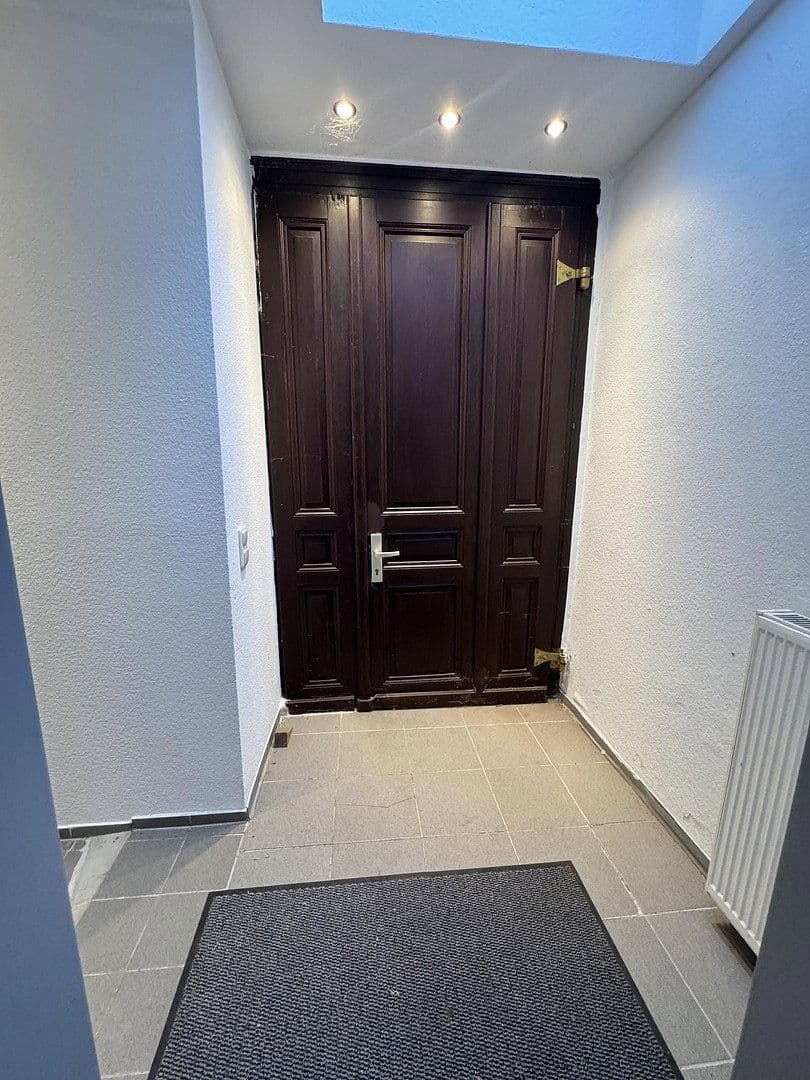 Predaj domu 368 m², pozemok 487 m², Hauptstr. 12 und 12a, Velbert, Severné Porýnie - Westfálsko Predaj domu 368 m², pozemok 487 m², Hauptstr. 12 und 12a, Velbert, Severné Porýnie - Westfálsko