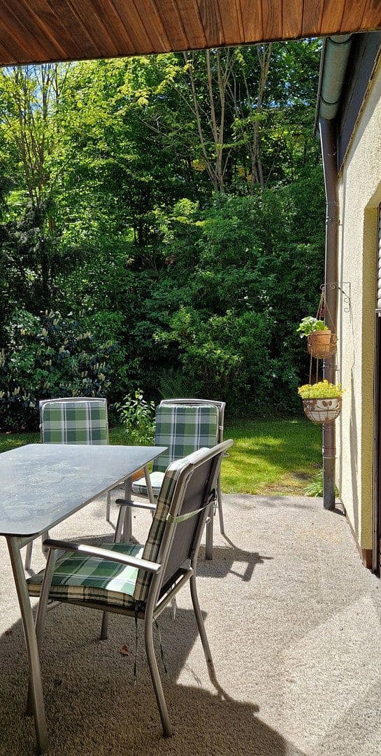 Predaj domu 258 m², pozemok 900 m², Kulmbach, Bavorsko Predaj domu 258 m², pozemok 900 m², Kulmbach, Bavorsko