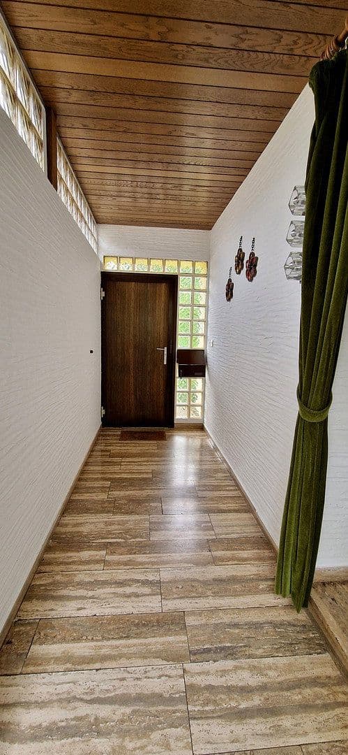 Predaj domu 258 m², pozemok 900 m², Kulmbach, Bavorsko Predaj domu 258 m², pozemok 900 m², Kulmbach, Bavorsko