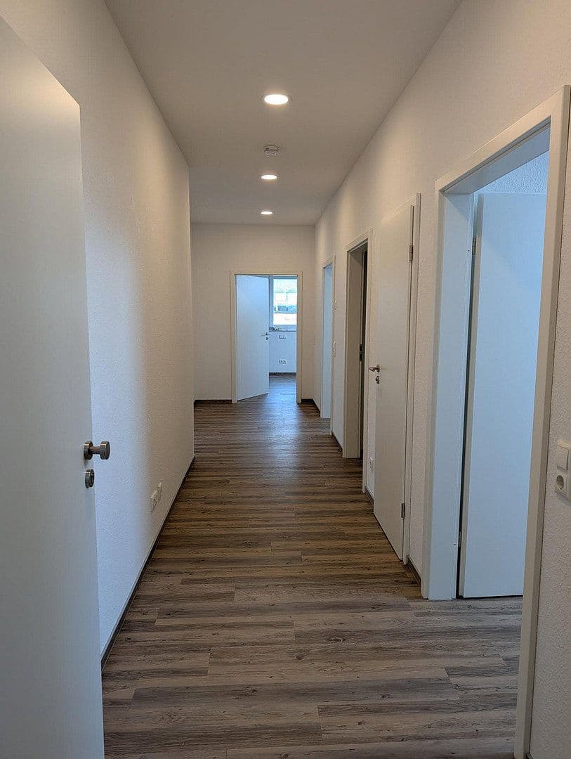 Prenájom bytu 3-izbový 91 m², Hohestraße 22, Monschau, Severné Porýnie - Westfálsko Prenájom bytu 3-izbový 91 m², Hohestraße 22, Monschau, Severné Porýnie - Westfálsko