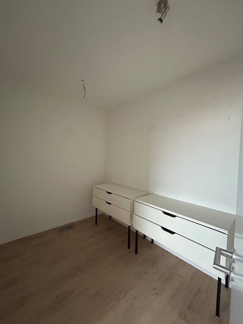 Prenájom bytu 2-izbový 75 m², Aschaffenburg, Bavorsko Prenájom bytu 2-izbový 75 m², Aschaffenburg, Bavorsko