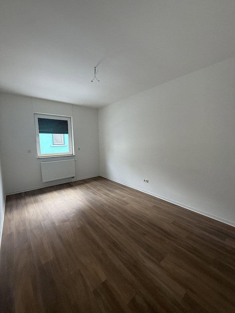 Predaj domu 110 m², pozemok 230 m², Ludwigshafen Friesenheim, Porýnie-Falcko Predaj domu 110 m², pozemok 230 m², Ludwigshafen Friesenheim, Porýnie-Falcko