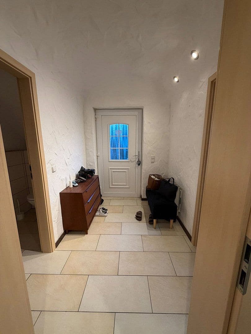 Prenájom bytu 3-izbový 110 m², Kürten, Severné Porýnie - Westfálsko Prenájom bytu 3-izbový 110 m², Kürten, Severné Porýnie - Westfálsko