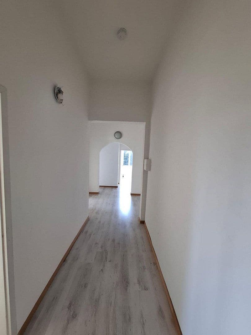 Prenájom bytu 3-izbový 73 m², Dorfstr. 12, Rieps, Meklenbursko-Predpomoransko Prenájom bytu 3-izbový 73 m², Dorfstr. 12, Rieps, Meklenbursko-Predpomoransko
