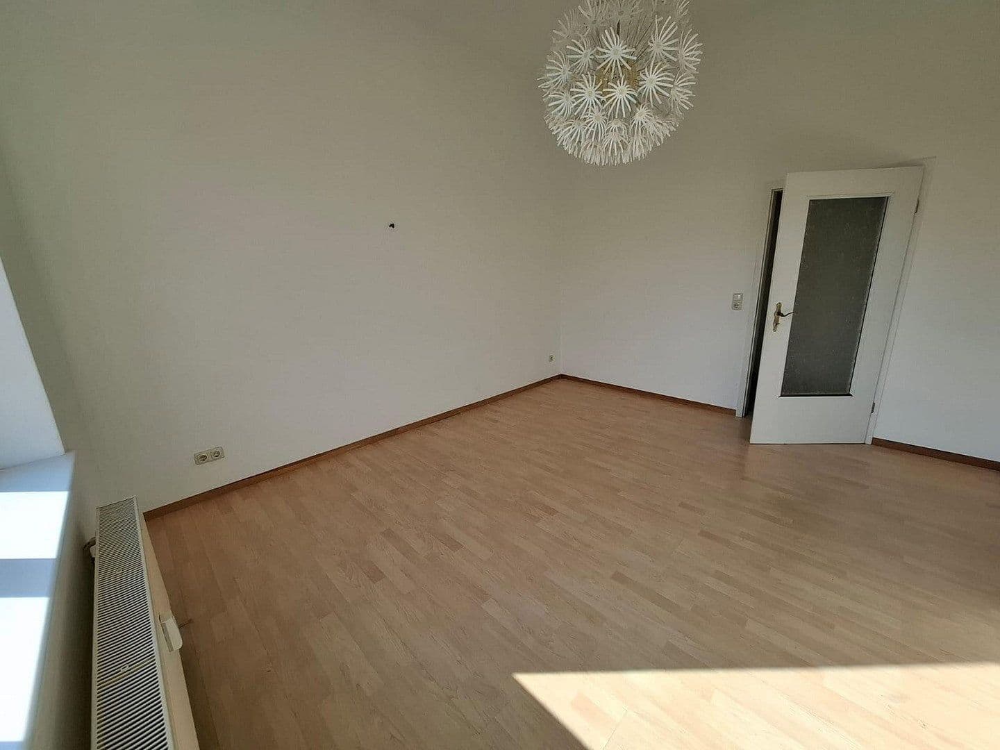 Prenájom bytu 3-izbový 73 m², Dorfstr. 12, Rieps, Meklenbursko-Predpomoransko Prenájom bytu 3-izbový 73 m², Dorfstr. 12, Rieps, Meklenbursko-Predpomoransko