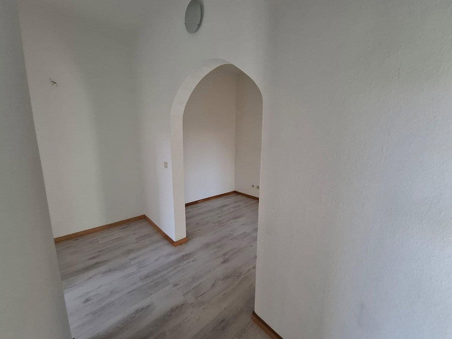 Prenájom bytu 3-izbový 73 m², Dorfstr. 12, Rieps, Meklenbursko-Predpomoransko Prenájom bytu 3-izbový 73 m², Dorfstr. 12, Rieps, Meklenbursko-Predpomoransko