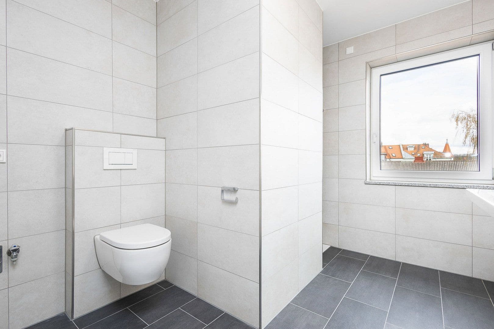Prenájom bytu 3-izbový 121 m², Von-Brettreich-Straße 3, Regensburg, Bavorsko Prenájom bytu 3-izbový 121 m², Von-Brettreich-Straße 3, Regensburg, Bavorsko
