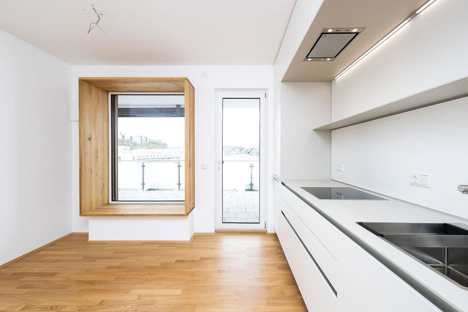 Prenájom bytu 3-izbový 121 m², Von-Brettreich-Straße 3, Regensburg, Bavorsko Prenájom bytu 3-izbový 121 m², Von-Brettreich-Straße 3, Regensburg, Bavorsko