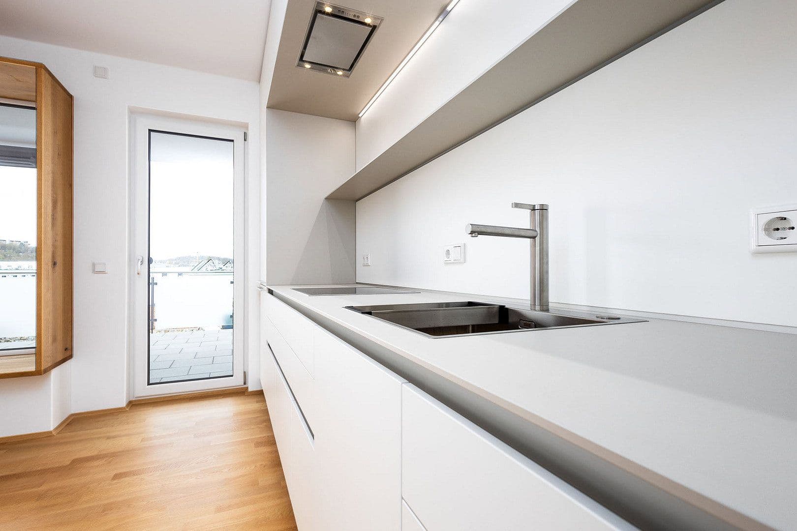 Prenájom bytu 3-izbový 121 m², Von-Brettreich-Straße 3, Regensburg, Bavorsko Prenájom bytu 3-izbový 121 m², Von-Brettreich-Straße 3, Regensburg, Bavorsko