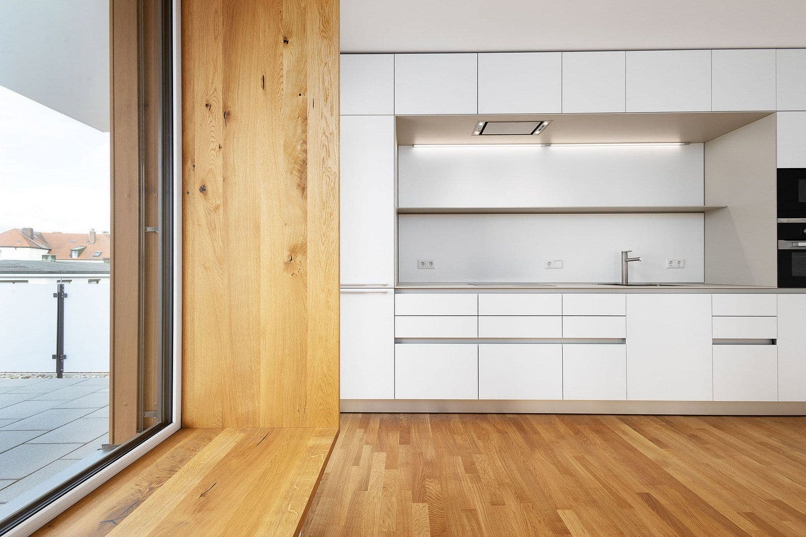 Prenájom bytu 3-izbový 121 m², Von-Brettreich-Straße 3, Regensburg, Bavorsko Prenájom bytu 3-izbový 121 m², Von-Brettreich-Straße 3, Regensburg, Bavorsko