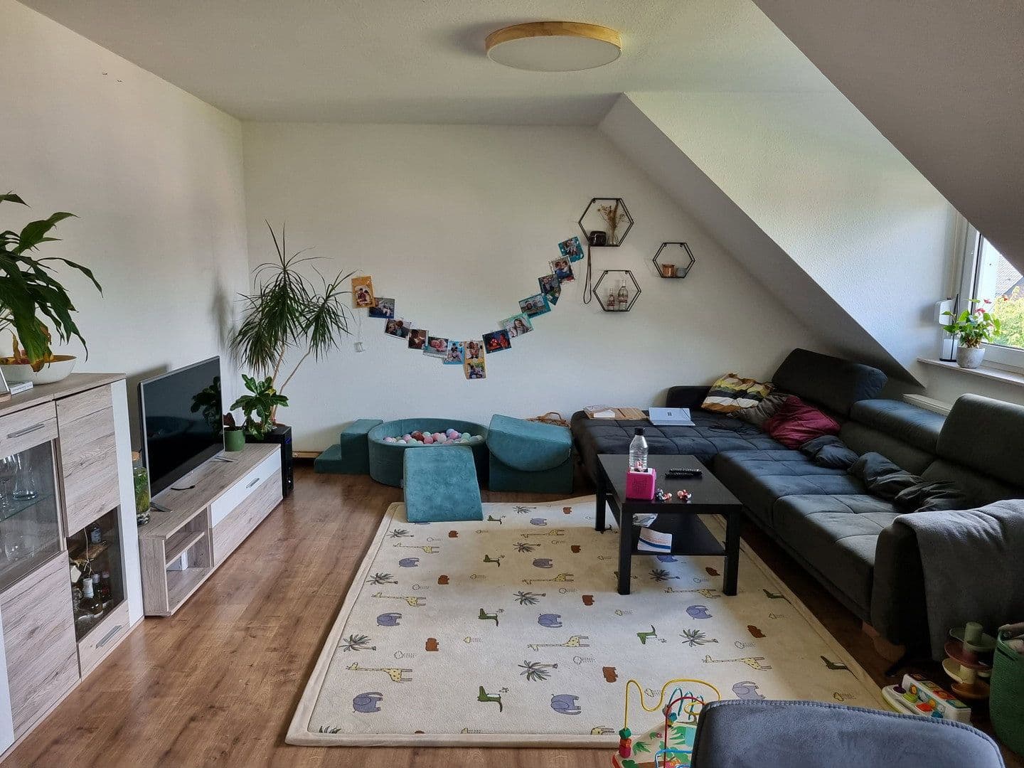 Prenájom bytu 3-izbový 105 m², Aloysiusstr. 68, Rheine, Severné Porýnie - Westfálsko Prenájom bytu 3-izbový 105 m², Aloysiusstr. 68, Rheine, Severné Porýnie - Westfálsko