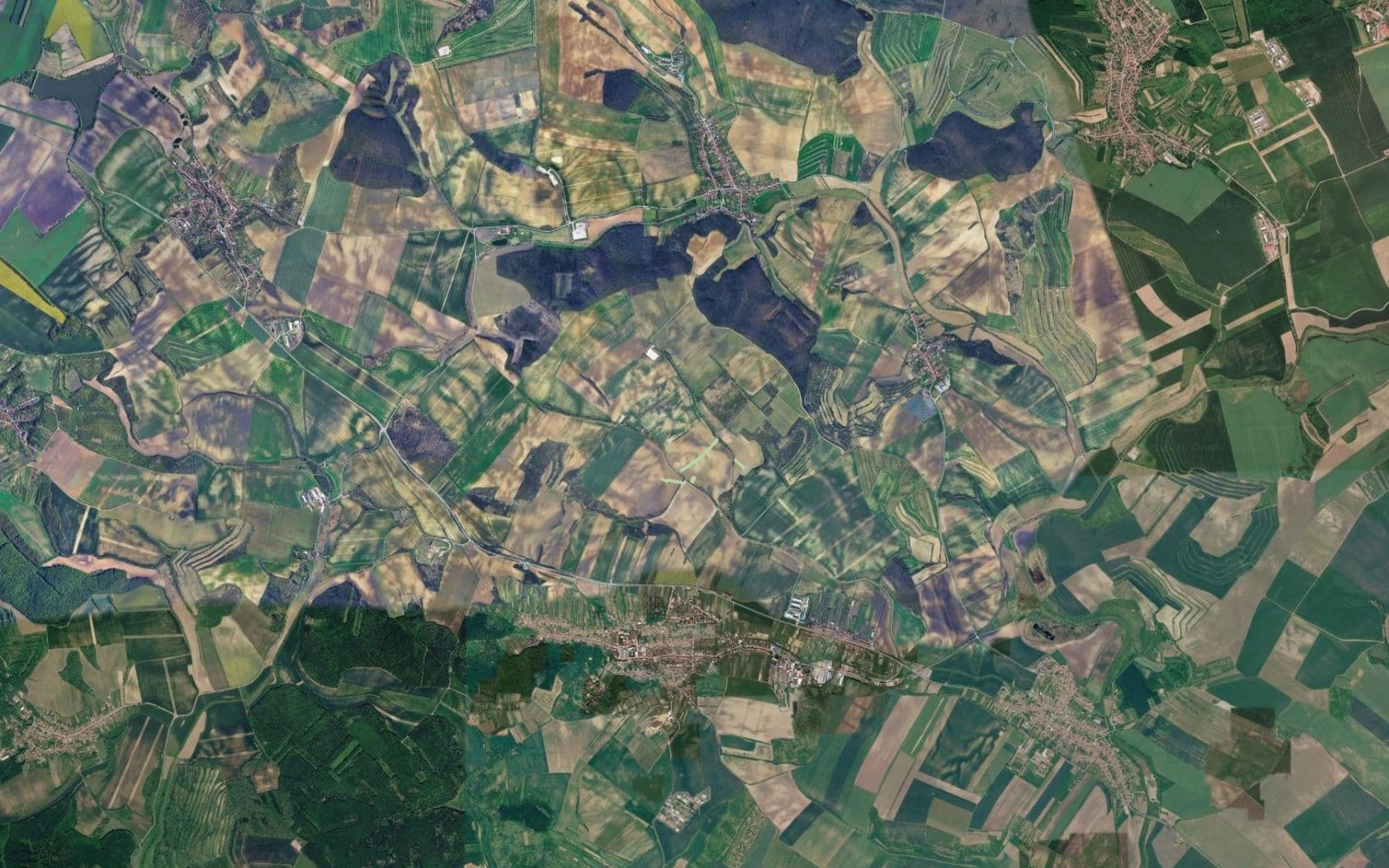 Predaj pozemku 6.714 m², Klobouky u Brna, Jihomoravský kraj Predaj pozemku 6.714 m², Klobouky u Brna, Jihomoravský kraj