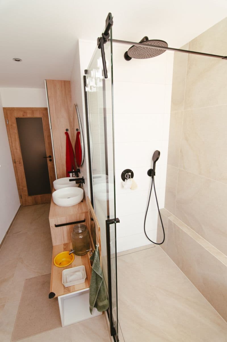 Predaj bytu 3-izbový 96 m², Vodnická, Praha, Praha Predaj bytu 3-izbový 96 m², Vodnická, Praha, Praha