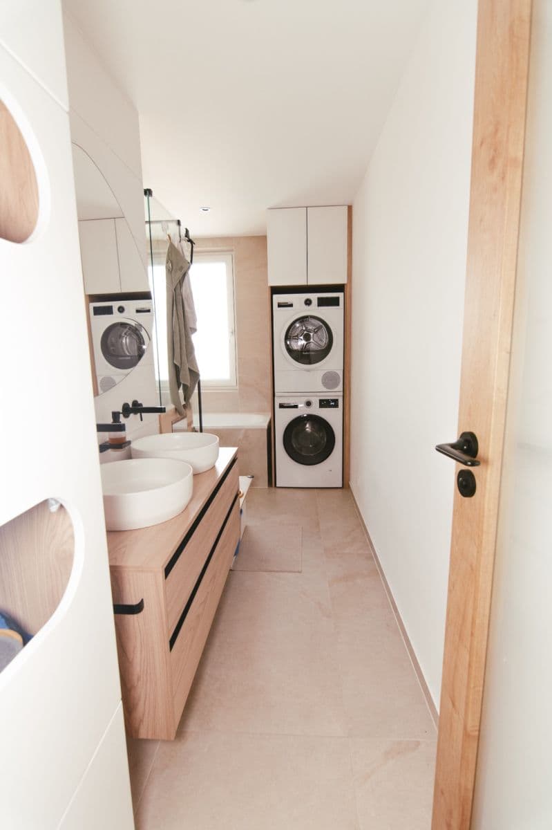 Predaj bytu 3-izbový 96 m², Vodnická, Praha, Praha Predaj bytu 3-izbový 96 m², Vodnická, Praha, Praha